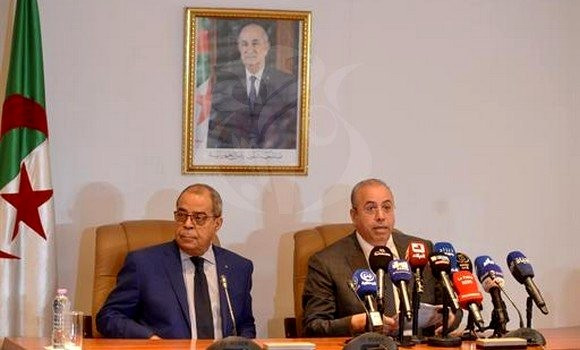 Ministère de l’Industrie et de la Production Pharmaceutique : Ali Aoun prend ses fonctions - Algérie