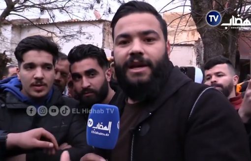 شكون لي مايعرفش "حمزة العالمية" تاع بيلير سطيف…بعد نشر فيديو عبر التيـ ك توك… وليد "شيكور الطريق