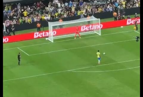 uruguay vs brazil  full penalty shootout 2024 fan cam 🔥