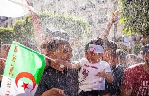 تمتع ب20 صورة للحراك الشعبي في الجزائر لأول جمعة من شهر  رمضان
