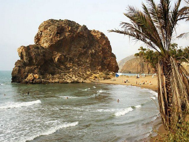 أفضل وأجمل الوجهات السياحية الصيفية في الجزائر Tlemcan-Beaches-AlsahelBeach